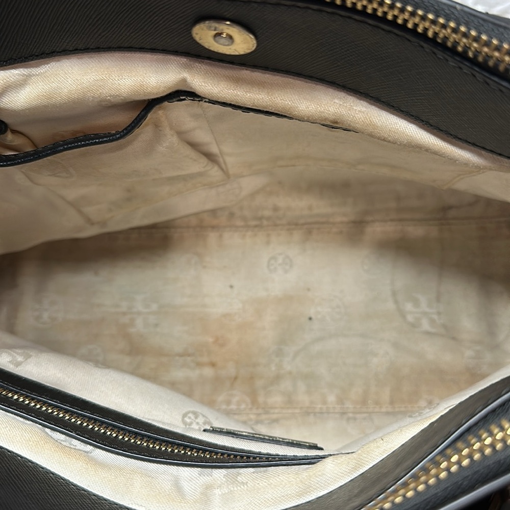 Tory Burch Robinson Double Zip Black Saffiano Leather Crossbody Handbag Purse - Picture 8 of 15